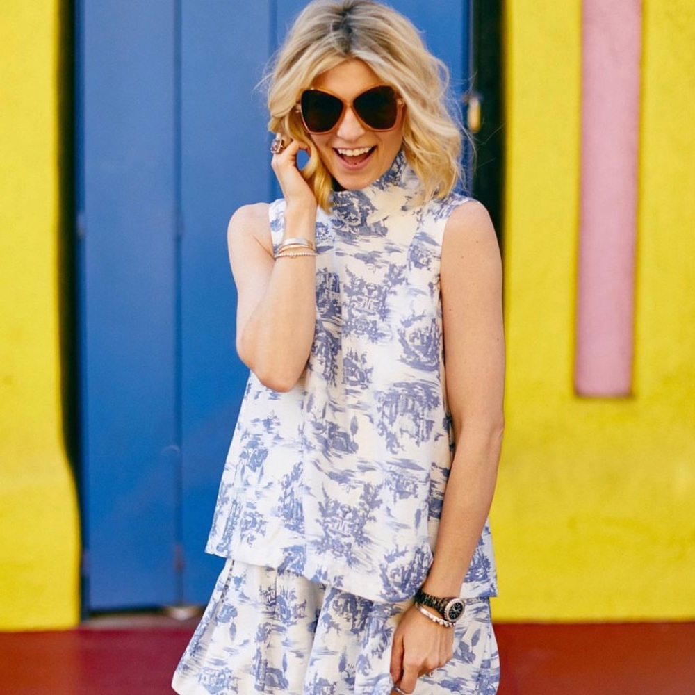 BURU Smocked Waist Mini Skirt